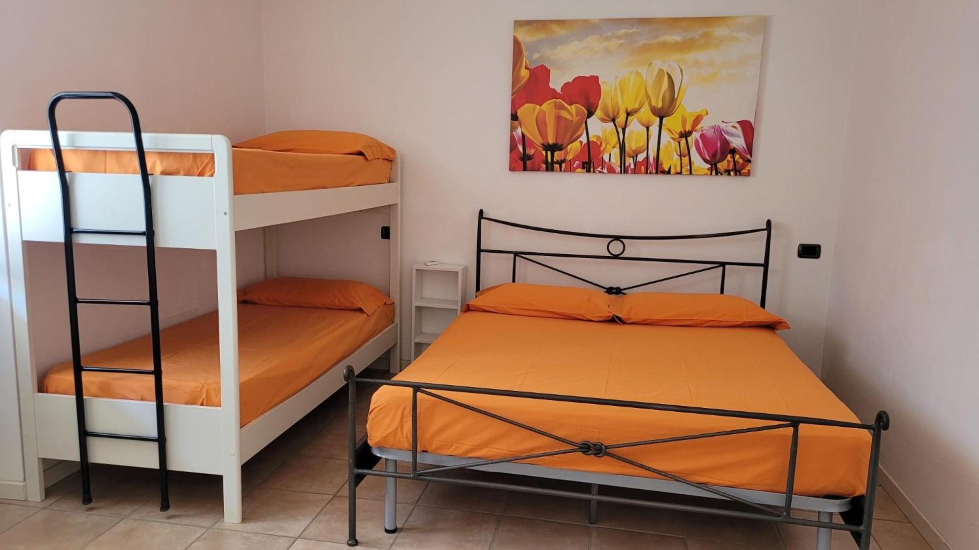 Appartamento Con Piscina A Lazise Bagian luar foto
